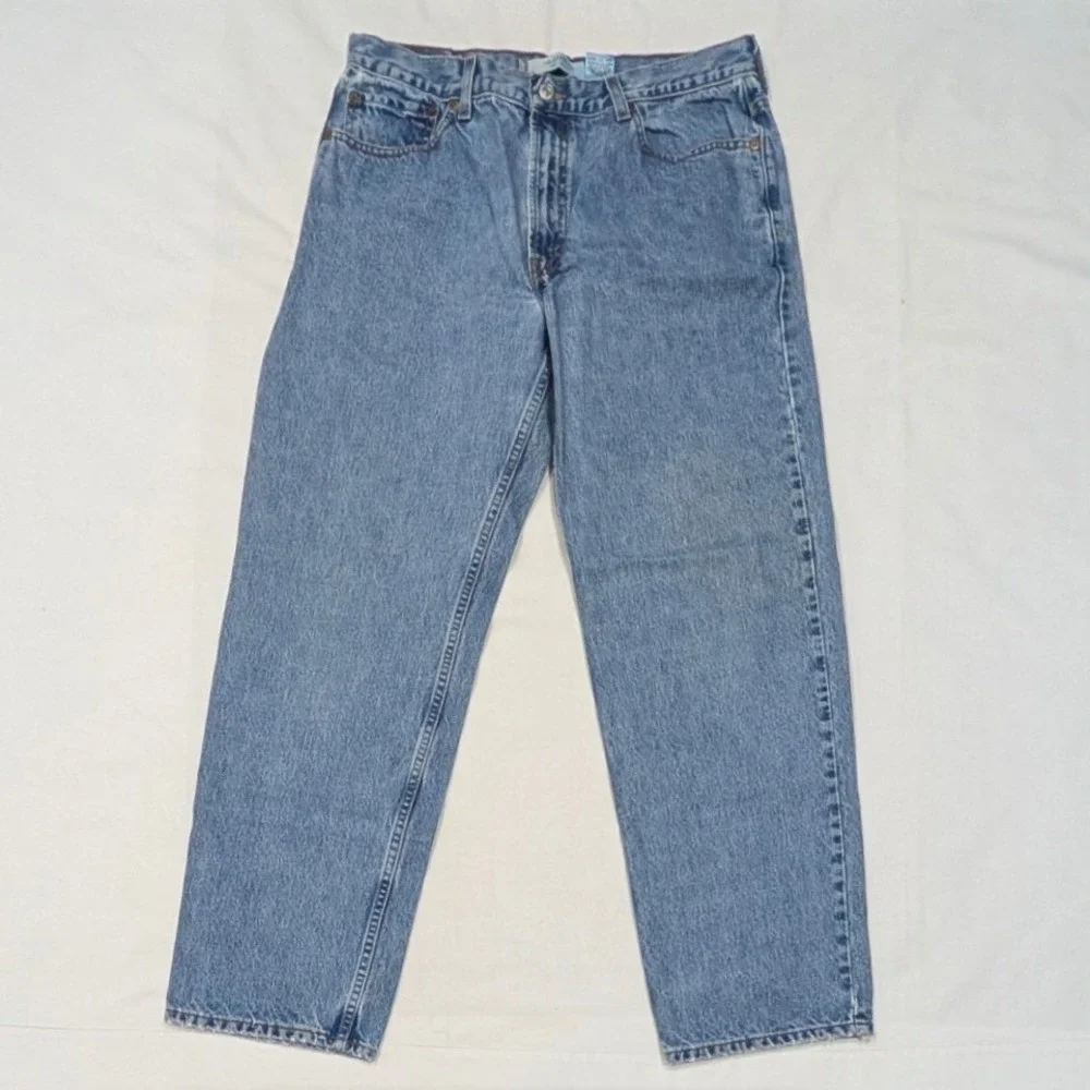 Levis levi 550